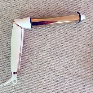 1 1/4 inch hair wand (pivotable)